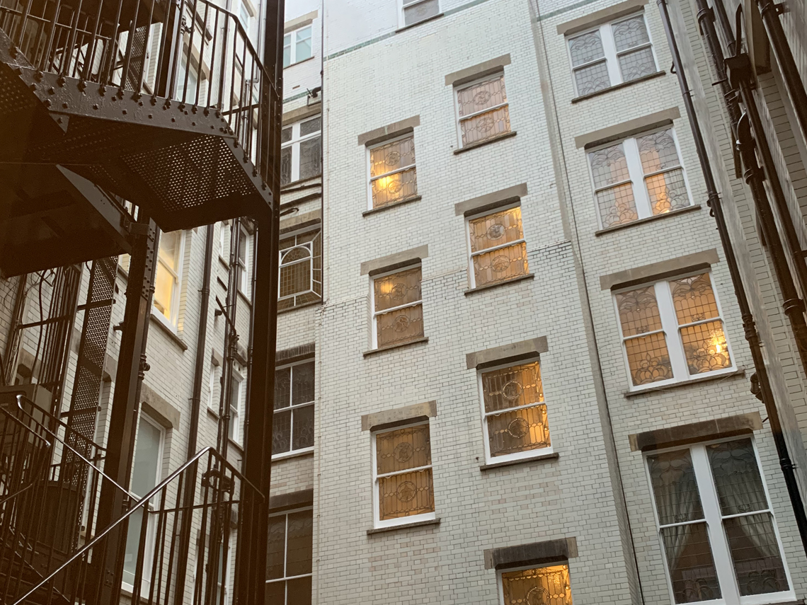 Baker Street Harley House — image 4