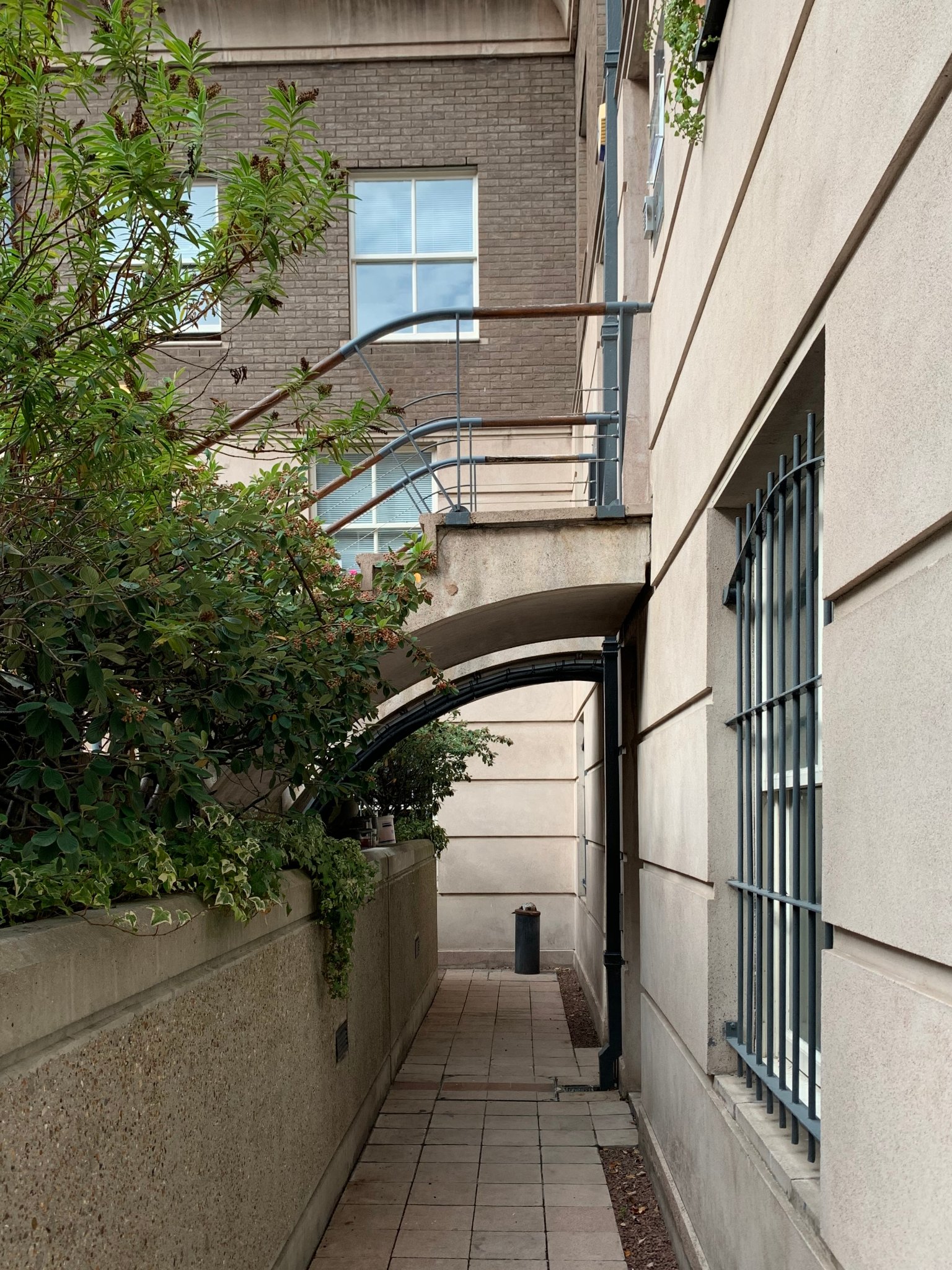 Coldbath Square Farringdon — image 3